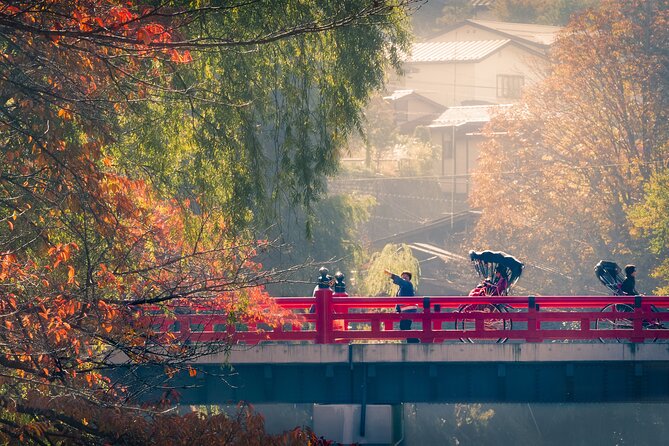 Shirakawago and Takayama Licensed Guide and Vehicle From Kanazawa - Pricing