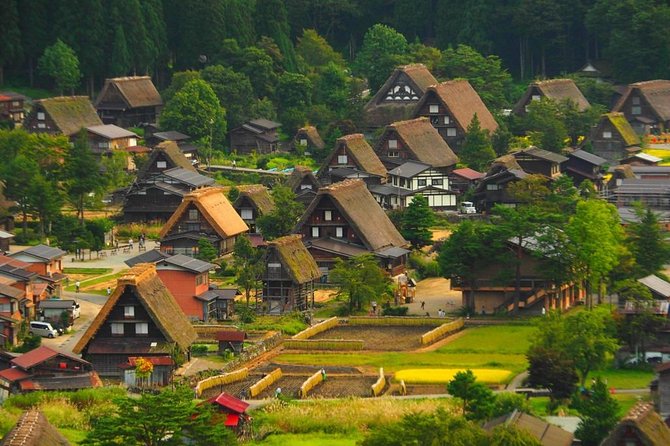 Shirakawago Tour: English Speaking Driver Only(Kanazawa DEP.) - Lowest Price Guarantee