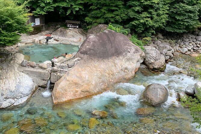Shirakawago(UNESCO world heritage)/ Onsen / Hiking / 1day tour - FAQ