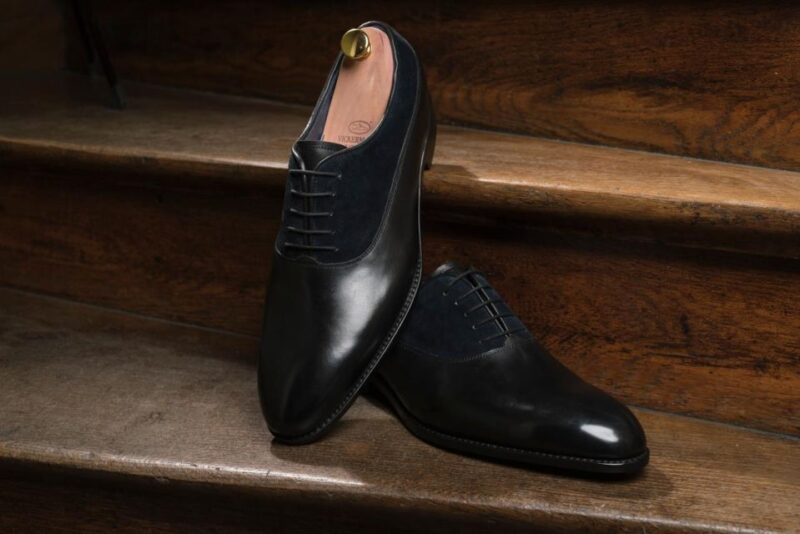 Shoe Shine Course & Manufacture Visite - Instructor and Accessibility