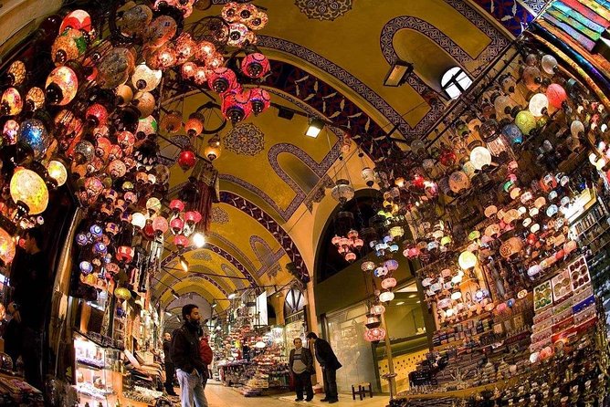 Shopping in Grand Bazaar - Unique Items to Discover