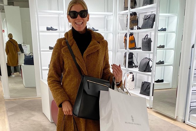 Shopping in NYC - Curated by a Personal Stylist - Knowledgeable Tour Guide Assistance