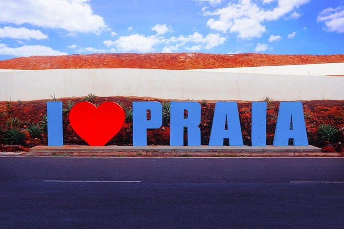 Shore Excursion: 3-Hour Guided Historic Tour of Praia & Cidade Velha - Itinerary Highlights