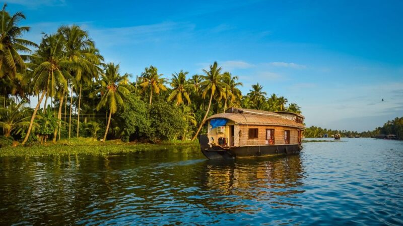 Shore Excursion; Alappuzha Backwater Cruise in Houseboat. - Houseboat Features