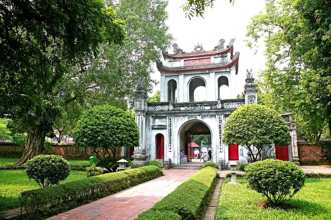 Shore Excursion: Best of Ha Noi City From Ha Long Cruise Port - Discovering Hoan Kiem Lake