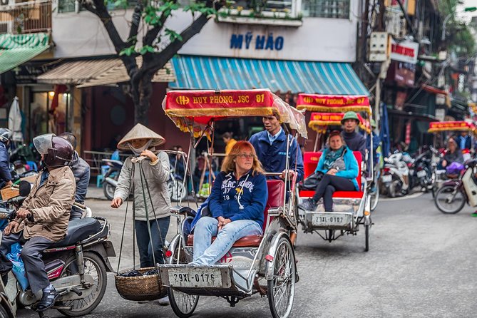 Shore Excursion: Best of Ha Noi City From Ha Long Cruise Port - Enjoying Local Cuisine