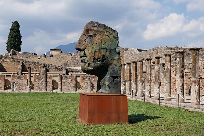 Shore Excursion: Capri, Sorrento and Pompeii Exclusive Day Tour From Naples Port - Uncovering Pompeii