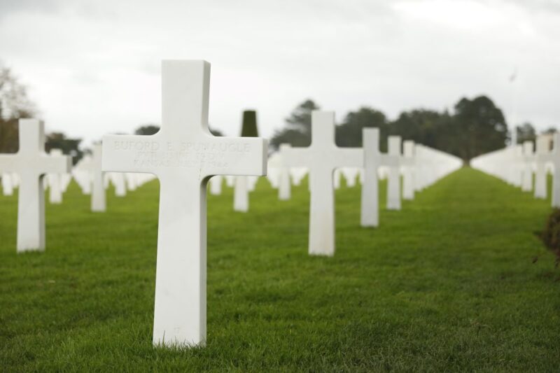 Shore Excursion Normandy Private Tour With a Licensed Guide - Guided Tour of Omaha Beach
