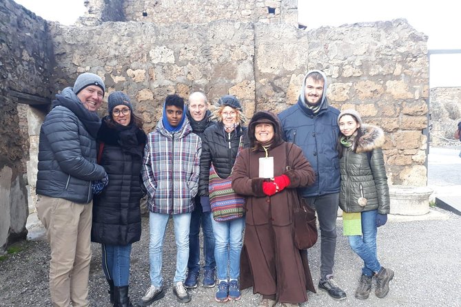 Shore Excursion of Pompeii, Vesuvius, Herculaneum. - Logistics and Meeting Points