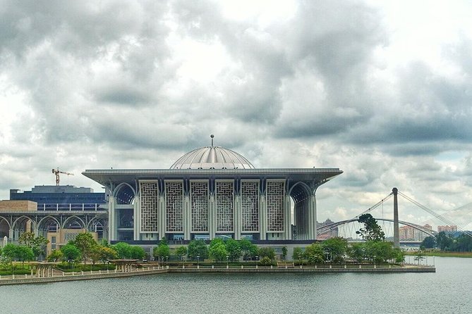 Shore Excursion: Putrajaya City Tour - Reviews and Feedback