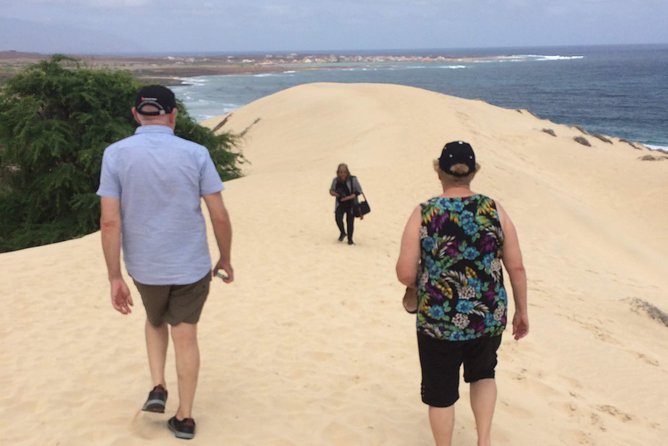 Shore Excursion São Vicente, Mindelo 4h or 6h - Meeting and Pickup Details