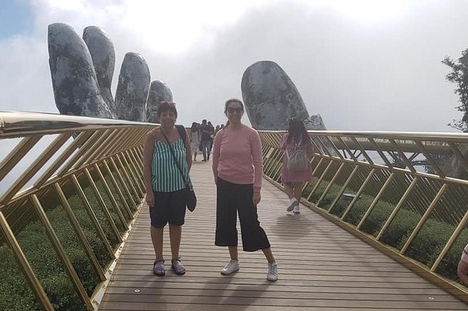 Shore Excursion to Golden Bridge, Marble Mountain From CHAN MAY or TIEN SA Port - Tour Guide Expertise