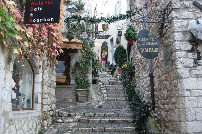 Shore Excursion to Grasse, Antibes & St Paul De Vence From Cannes - Explore the French Riviera