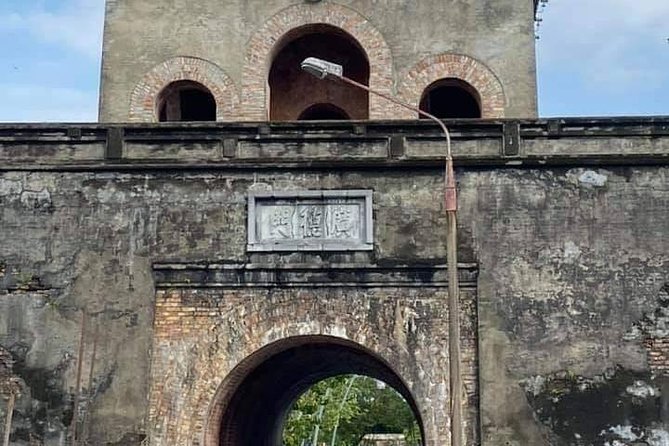 Shore Excursion to Visit Hue City & Perfume River From CHAN MAY or TIEN SA Port - Experiencing Vietnamese Cuisine