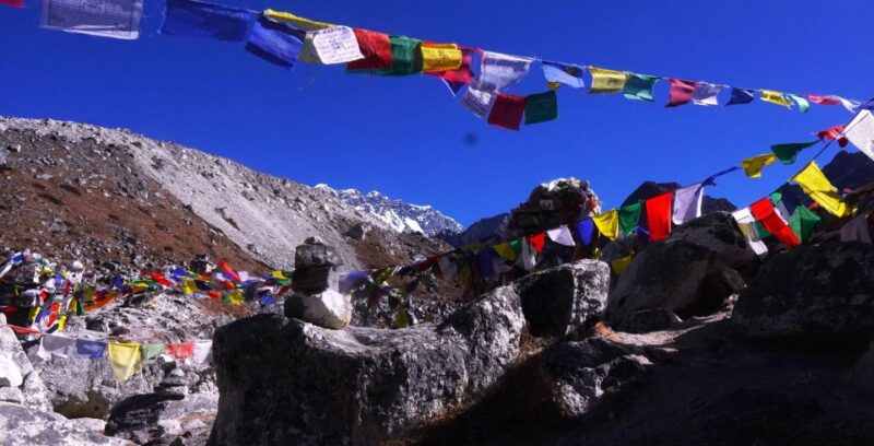 Short Everest Base Camp Trek - Suitability and Restrictions
