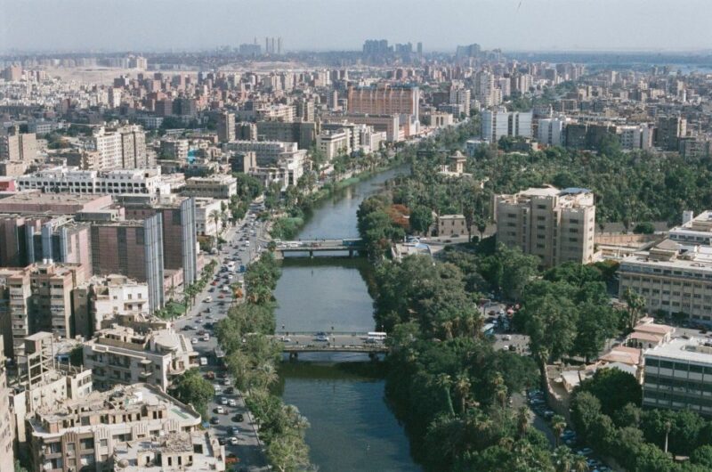 Short Felucca Ride on The Nile River and Dinner Cruise - Language and Guide