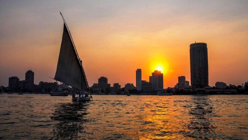 Short Felucca Ride on The Nile River and Dinner Cruise - Inclusions and Amenities