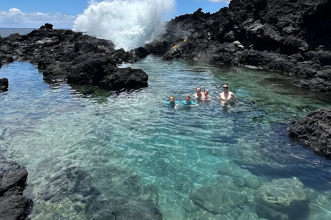 Short Hike To Secret Jungle Tide Pool (Private) - Meeting and Pickup