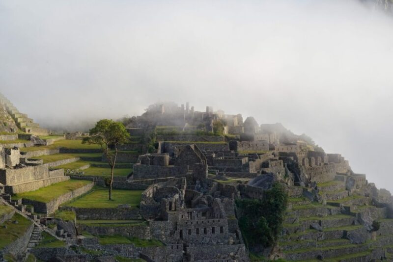 Short Inca Trail 2 Days - Itinerary and Activities