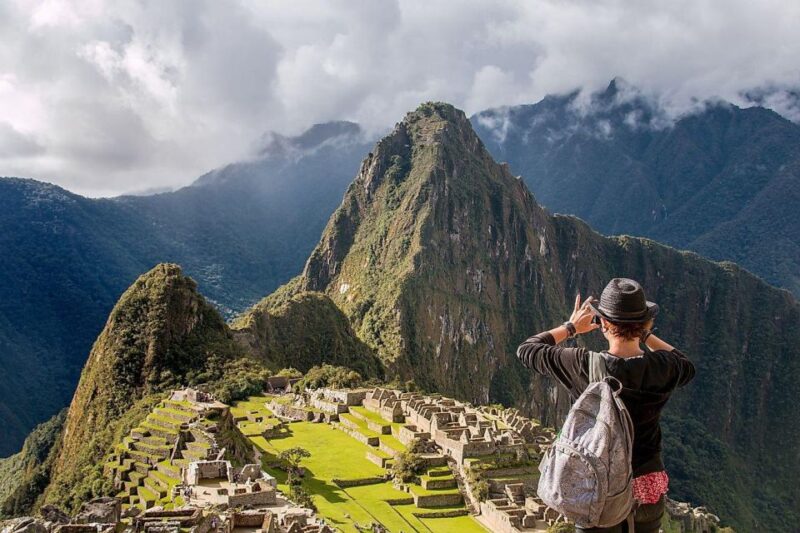 Short Inca Trail To Machu Picchu - Included Services