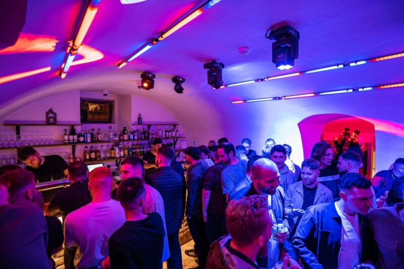 Shots Bar & Club New Years Special - Key Points