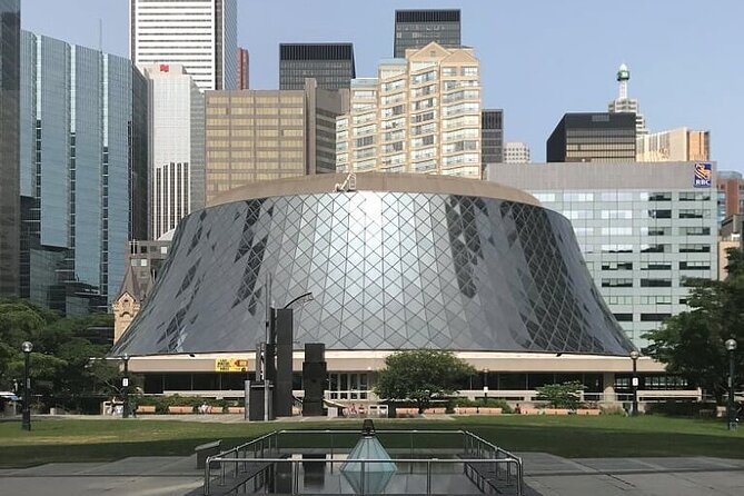 Show Me the City! a Toronto Walking Tour - Memorable Landmarks