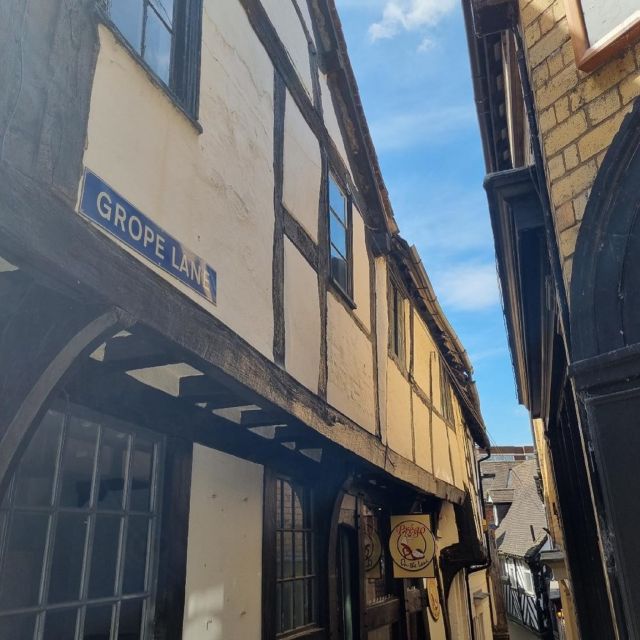 Shrewsbury: Walking Tour & Audio Guide of Darwins Origins - Sites Associated With Charles Darwin