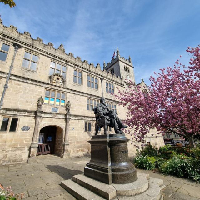 Shrewsbury: Walking Tour & Audio Guide of Darwins Origins - Longest-Running Flower Festival in Shrewsbury