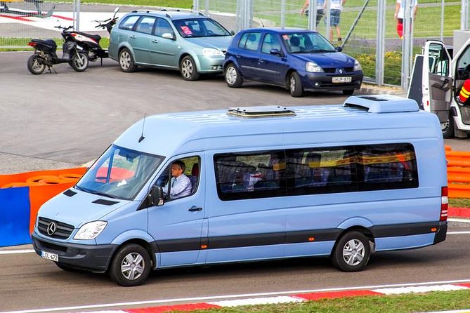 Shuttle Arrival Transfer From Paris Airport to Hotel/ Apartment - 24/7 Availability for Flights