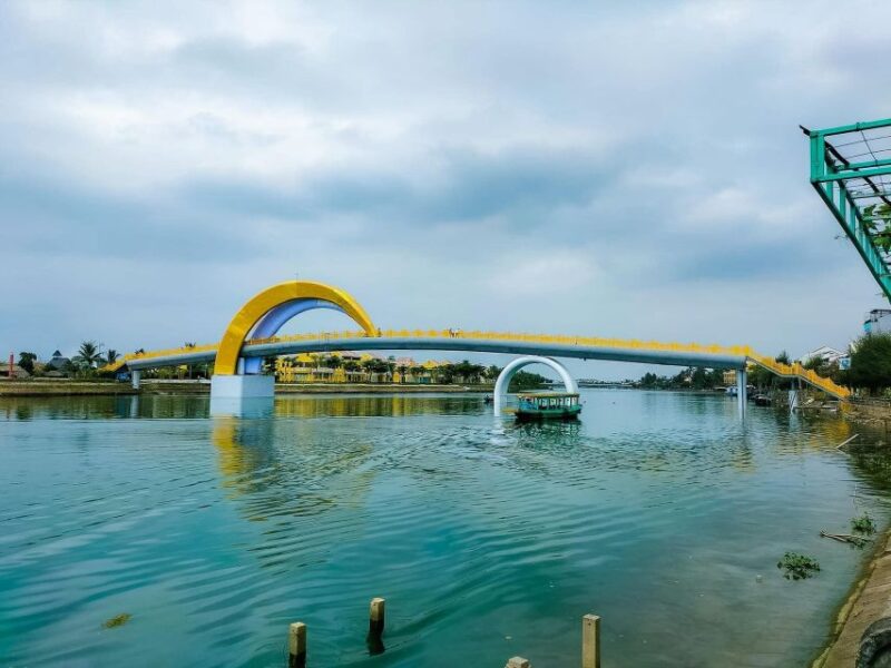 Shuttle Bus Da Nang- Hoi An 7:30 AM / 12:30 PM / 4:30 PM - Route and Schedule