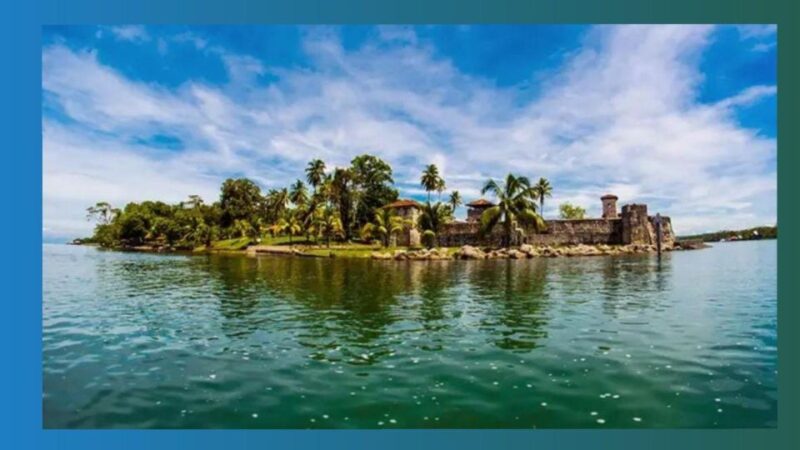 Shuttle Flores to Río Dulce - Booking Details