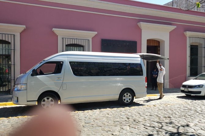 Shuttle From Downtown Oaxaca City to Oaxaca Airport. One Way - How to Book Your Shuttle