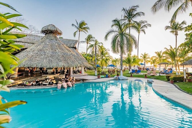 Shuttle From Liberia Airport to Bahia Del Sol, Playa Potrero - Vehicle and Amenities Included