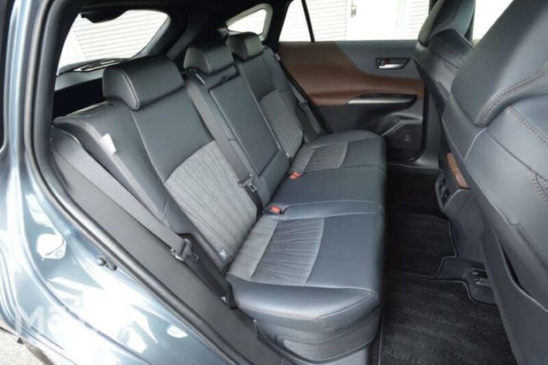 Shuttle Service From Kansai Airport to Your Hotel - Shuttle Features