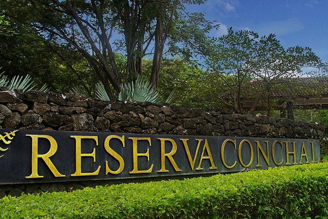 Shuttle Service From Liberia Airport To Reserva Conchal - Key Points