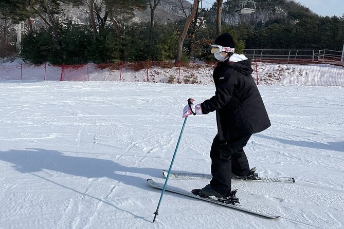 Shuttle Service to Jisan Ski Resort From Seoul - Booking and Cancellation Policy