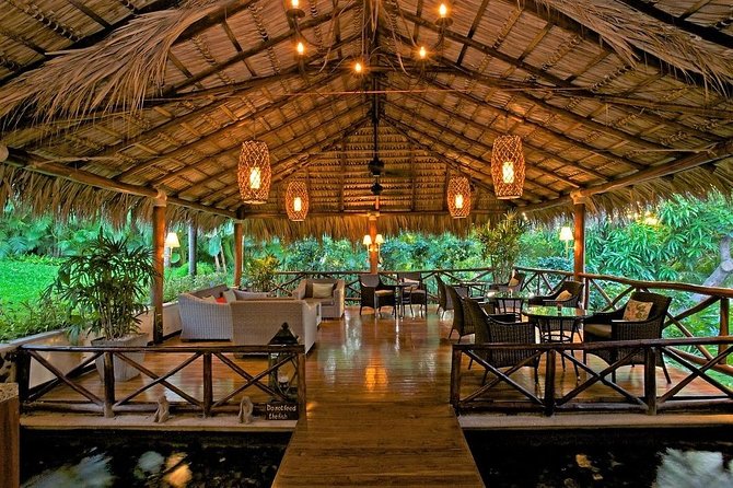 Shuttle To/From Liberia Airport To Tamarindo - Included Amenities