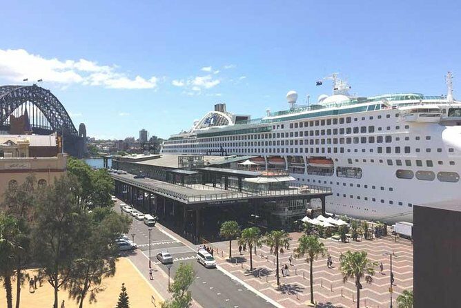 Shuttle Transfer from Sydney Airport to Cruise Ship Terminal at Circular Quay - Introduction