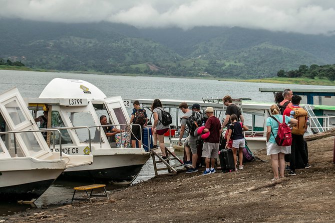 Shuttle Transfer Lake Crossing From Monteverde to Arenal - Meeting and Pickup Details