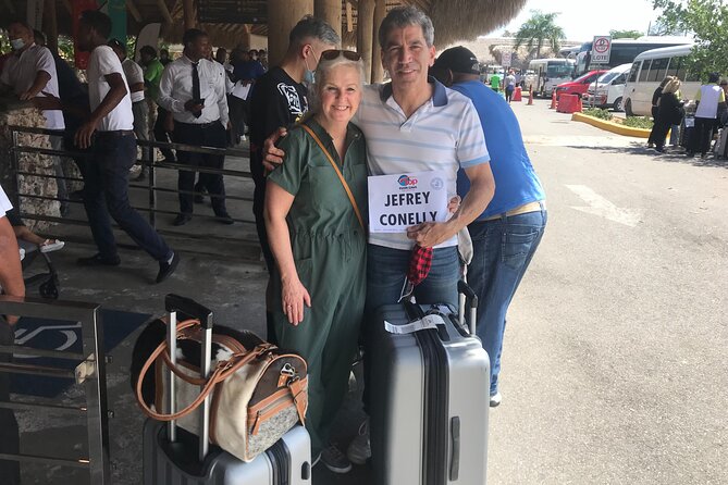 Shuttle Transfer Punta Cana Airport to Punta Cana- Bavaro - Meeting and Pickup Process