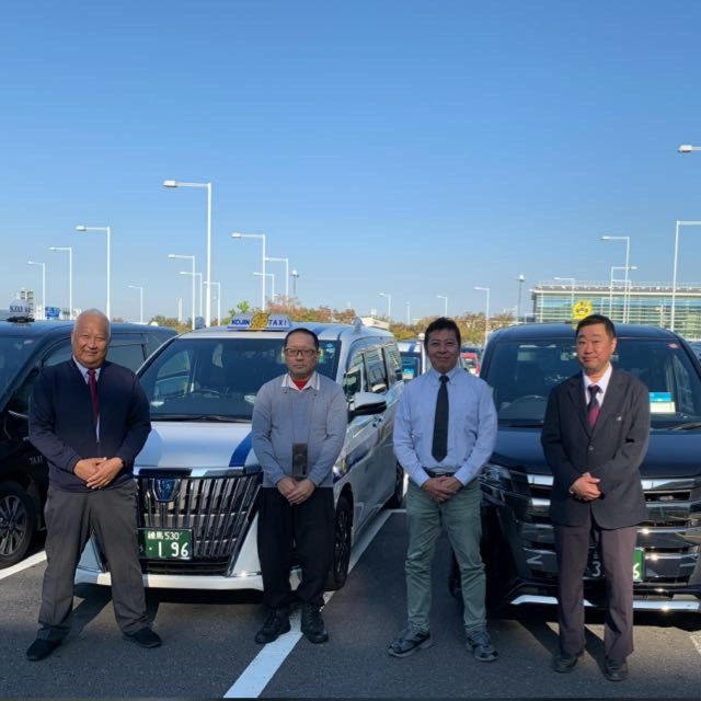 Shuttle Van Airport Transfer, Haneda Airport to Narita Airport - Service Highlights