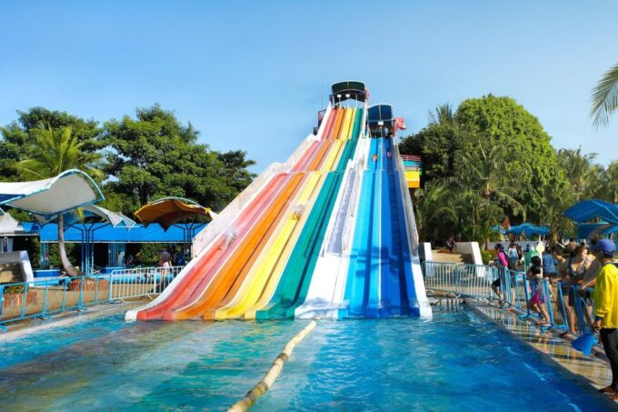 Siam Amazing Park: Water Park Ticket and Buffet Lunch - Park Zones and Attractions
