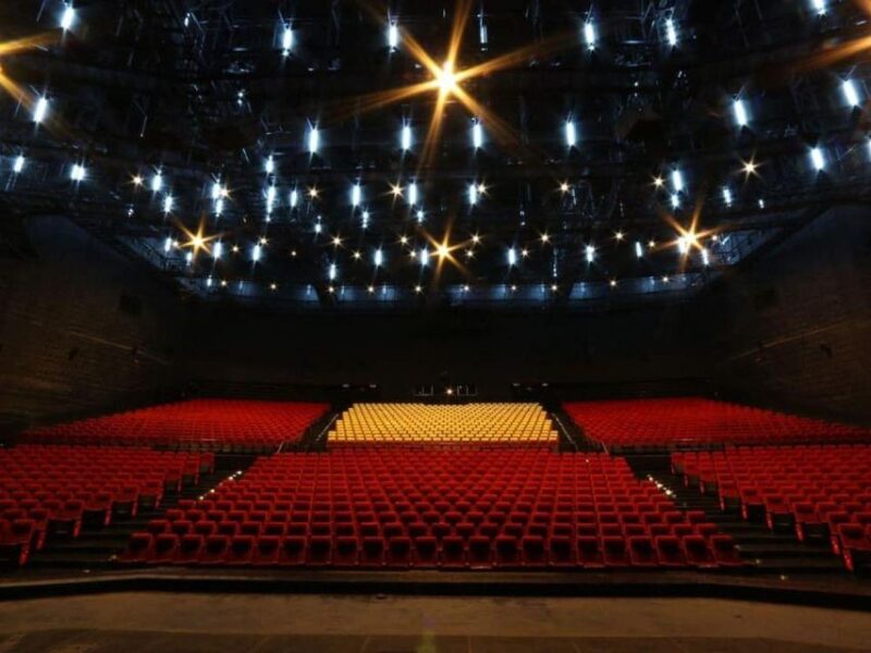 Siam Niramit Phuket: A Journey Through Thai Culture - Pre-Show Exploration