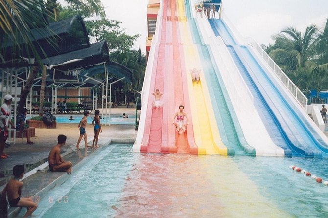 Siam Water Park Bangkok Thailand Ticket With Theme Park and Round Trip Transfer - General Accessibility Information