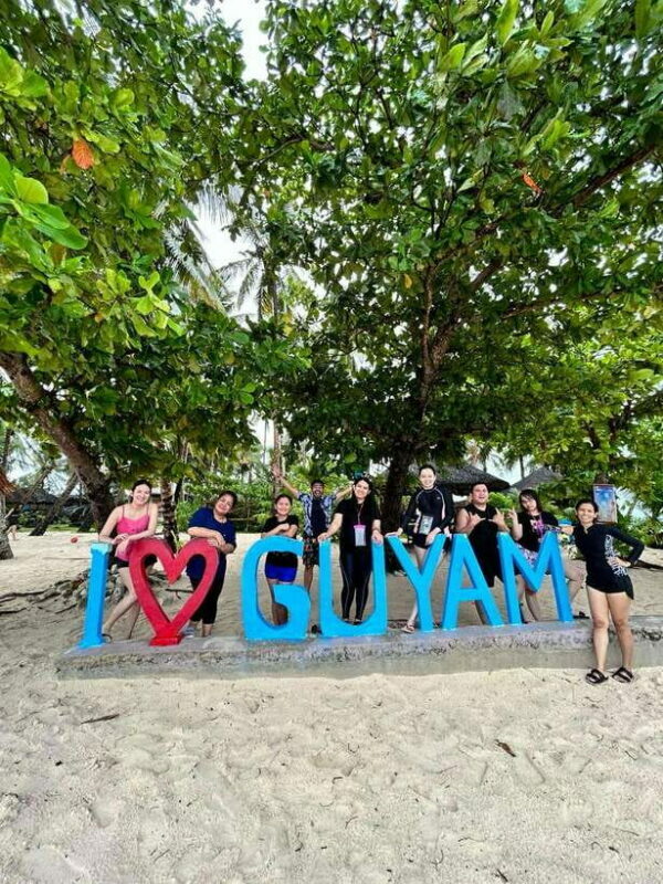 Siargao:Tri Island Hopping Naked Island, Daku, Guyam w/Lunch - Pricing and Value