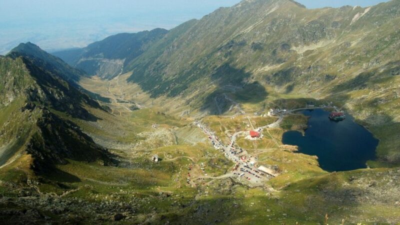 Sibiu: Transfagarasan Highway & Balea Lake Private Car Tour - Transfagarasan Highway