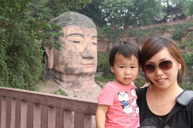 Sichuan: Giant Panda and Leshan Buddha Sall Group Day Tour - Itinerary