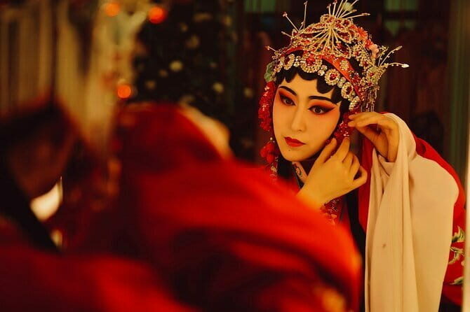 Sichuan Opera with face-changing at Sichuan opera theater - Authenticity, Value, and Overall Experience