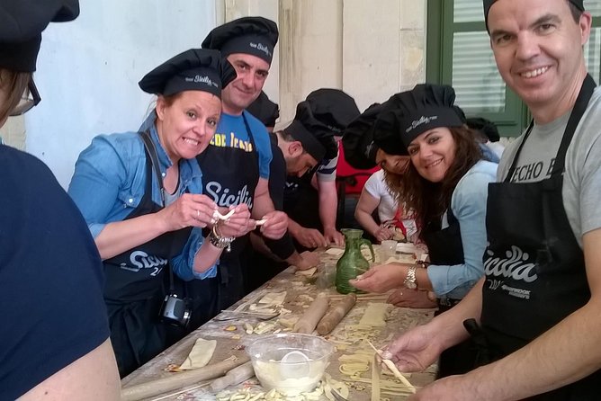 Sicilian Cooking Experience With a Local Chef - Inclusive Alcoholic Beverages