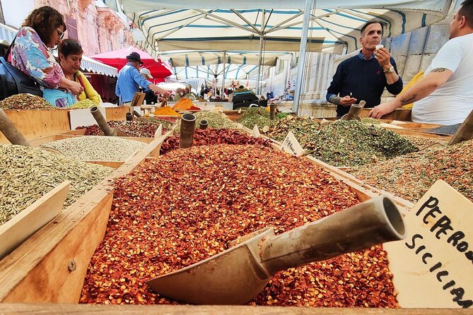 Sicilian Street Food Tour and Wine Tasting in Syracuse - Meeting and Pickup